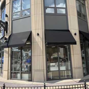 Nothing Bundt Cakes - Corner storefront. - Bakeries Near Me - Park Ridge, Illinois Nothing Bundt Cakes - Corner storefront. - Bakeries Near Me - Park Ridge, Illinois