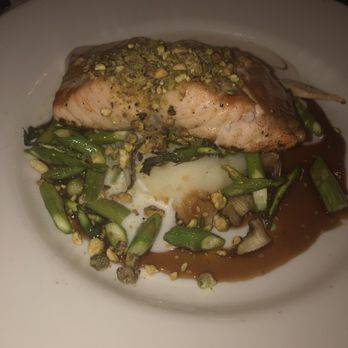 Maldaner's Restaurant - Amazing salmon - American Near Me - Springfield, Illinois