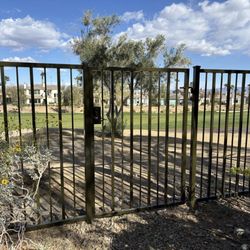 Vegas Valley Ironworks - 5' fence separating my property and the golf course