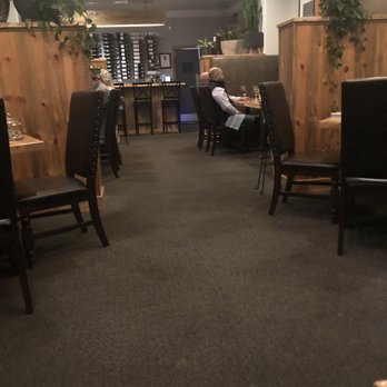 Trelio Food & Wine - Restaurant interior - New American Near Me - Clovis, California