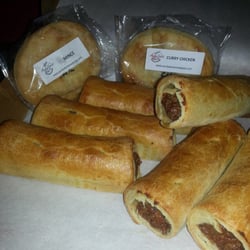 Aunty Devi's Meat Pies - Pies and sausage rolls