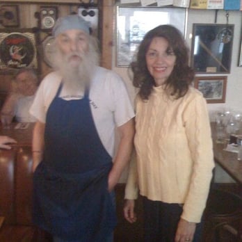 Burt's Place - Burt and Sharon - Pizza Near Me - Morton Grove, Illinois