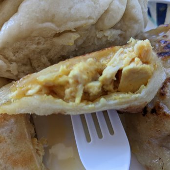 Hong's Chinese Dumplings - Inside a dumpling at Hong's Chinese Dumplings, Burlington - Food Stands Near Me - Burlington, Vermont Hong's Chinese Dumplings - Inside a dumpling at Hong's Chinese Dumplings, Burlington - Food Stands Near Me - Burlington, Vermont