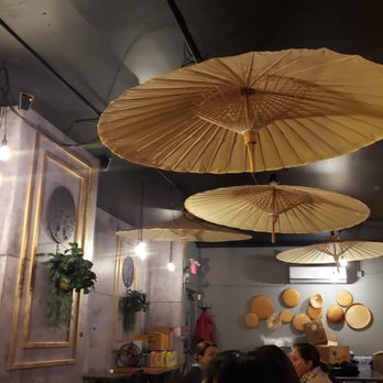 Jatujak - Interesting décor that gives some good Thai vibe - Food Delivery Services Near Me - Toronto, Ontario