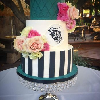 Twinfully Sweet - Our gorgeous wedding cake by Hillary and Heidi. - Desserts Near Me