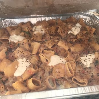 Wood Stack Pizza Kitchen - Metuchen - Rigatoni bolognese - Pizza Near Me - Metuchen, New Jersey