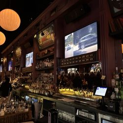 District Tap House - Bar area