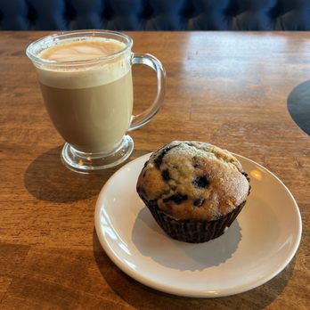 Roasted Beeanery - Almond Rocca latte and blueberry muffin - Coffee & Tea Near Me - Burleson, Texas