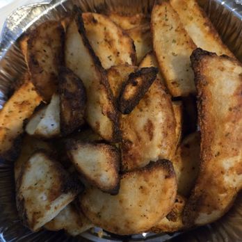 Diamond Plus Pizza - BURNT, NO FLAVOR - Pizza Near Me - Hemet, California