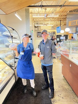 Lakeview Grocery by null