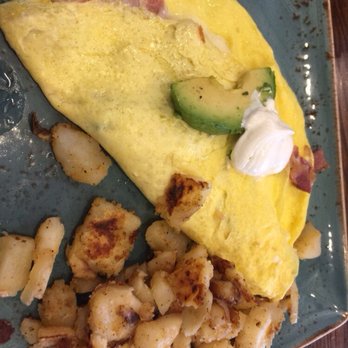 First Watch - Bacado omelette - Breakfast & Brunch Near Me - Glendale, Arizona