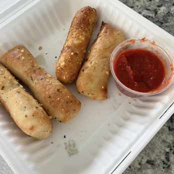 Bella Pizza - Single order of Breadsticks W/pizza Sauce (comes with 5) - Pizza Near Me - Buffalo, New York