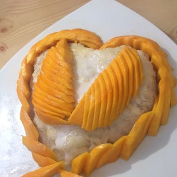 Tara Thai Cafe - Mango Sticky Rice - Thai Near Me - Redondo Beach, California