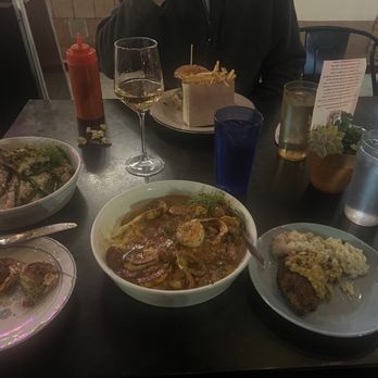 Flying Pig Pub & Kitchen - Pubs Near Me - Oceanside, California Flying Pig Pub & Kitchen - Pubs Near Me - Oceanside, California