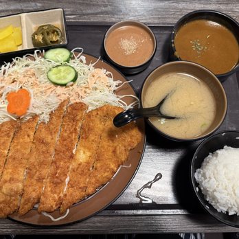 Hako - Chicken katsu ($14.95): came with katsu sauce, cabbage salad, rice, and miso soup. Highly recommend adding a side of mild curry ($3) - Sushi Bars Near Me - Irvine, California
