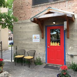 Hot Yoga Helena - Hot yoga Helena entrance