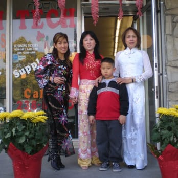 High Tech Beauty Salon - Kim Hair, Linda, Kevin, Kim Nail - Hair Salons Near Me - San Jose, California High Tech Beauty Salon - Kim Hair, Linda, Kevin, Kim Nail - Hair Salons Near Me - San Jose, California
