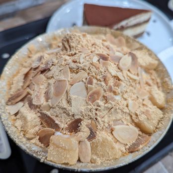 Cups - Injeolmi bingsu - Desserts Near Me - Markham, Ontario