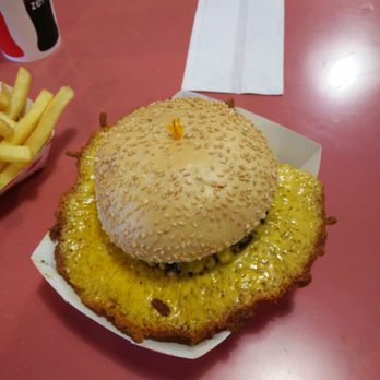 Squeeze Burger - Squeeze and cheese - Burgers Near Me Squeeze Burger - Squeeze and cheese - Burgers Near Me