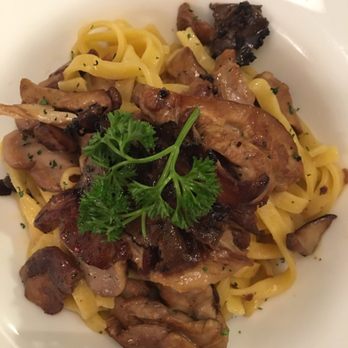 Life - The mushroom and truffle linguine (best pasta ever!) - Italian Near Me - Rome, RM