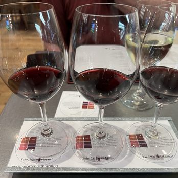 Vino Volo - Flight of reds - Wine Bars Near Me - Newark, New Jersey Vino Volo - Flight of reds - Wine Bars Near Me - Newark, New Jersey
