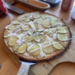 Giovanni's DILLicious Pickles - 12in Pickle Pizza (GF)