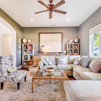 Judd Manor - Our TV/Library Room offers West views and an assortment of books and games. - Vacation Rentals Near Me - San Miguel, California Judd Manor - Our TV/Library Room offers West views and an assortment of books and games. - Vacation Rentals Near Me - San Miguel, California