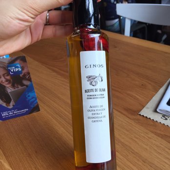 Ginos - They have their own olive oil - Italian Near Me - Fuengirola, Massachusetts