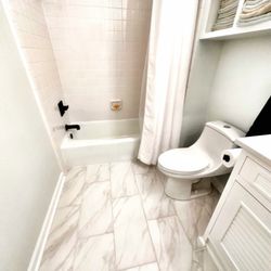 The Mop Stop Cleaning Services - Sparkling clean residential bathroom clean!