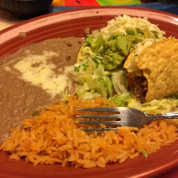 El Tapatio - #26 - Tostaguac, Taco, rice & beans - Mexican Near Me - Denison, Texas