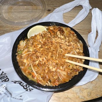 The Thai Pan - veggie pad thai - Thai Near Me - Leesburg, Virginia The Thai Pan - veggie pad thai - Thai Near Me - Leesburg, Virginia