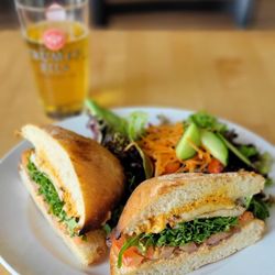 Lama Beans Cafe - Lunch time