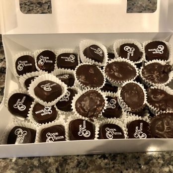 Cocoa Vienna - Dark Chocolates - Chocolatiers & Shops Near Me - Vienna, Virginia