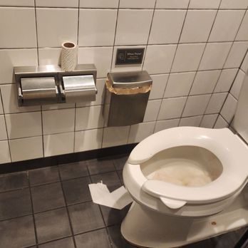 Shake Shack Westfield UTC - Dirty bathroom - Fast Food Near Me - San Diego, California Shake Shack Westfield UTC - Dirty bathroom - Fast Food Near Me - San Diego, California