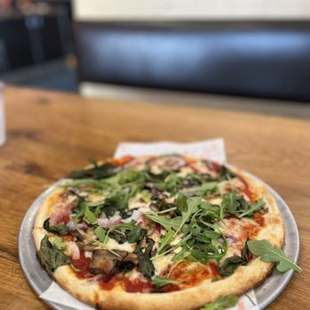 Blaze Pizza - Mushroom, red onion, basil pizza - Pizza Near Me - Temecula, California