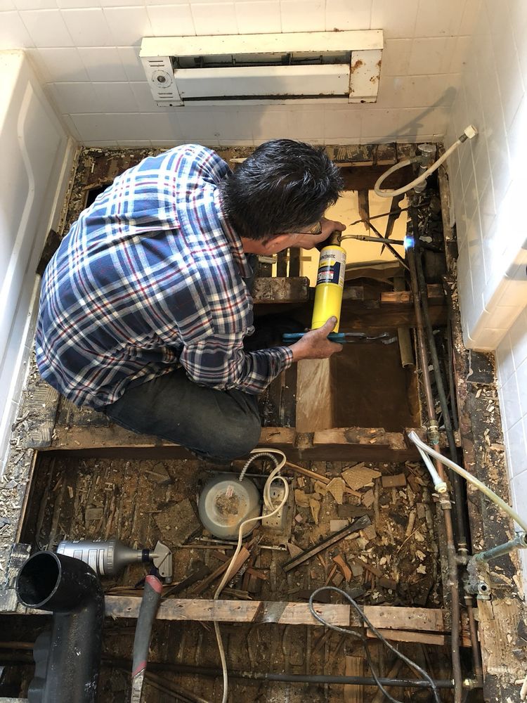 Slide of R & M Plumbing, Heating & Sewer Cleaning