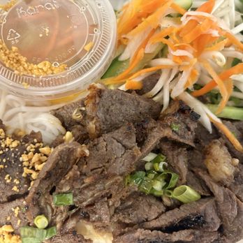 Pho Crystal Noodle House - Bun vermicelli with grilled beef - Vietnamese Near Me - Santa Ana, California Pho Crystal Noodle House - Bun vermicelli with grilled beef - Vietnamese Near Me - Santa Ana, California