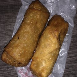 2000 Chinese Restaurant - Egg rolls