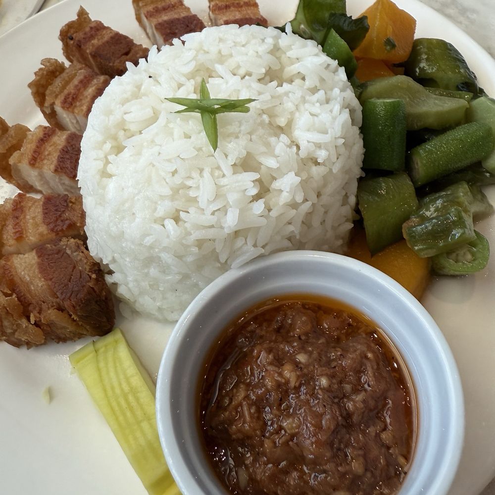 Cafe Via Mare - Crispy binagoongan - Cafes Near Me - Taguig, NCR