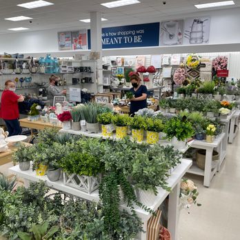 Marshalls - Marshall's unusual items. - Department Stores Near Me - Las Vegas, Nevada