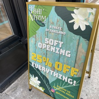 Thai Niyom - Thai Near Me - Queens, New York