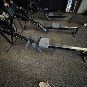 Sweat and Tonic - Gyms Near Me - Toronto, Ontario Sweat and Tonic - Gyms Near Me - Toronto, Ontario
