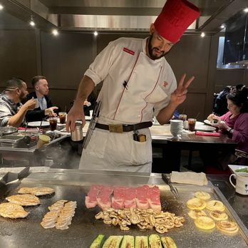 Benihana - Chef Eric - Teppanyaki Near Me - Arcadia, California