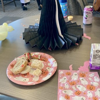 Dulce Cakes & Desserts - Everyone was enjoying. Posted 10/26/24 - Bakeries Near Me - New York, New York