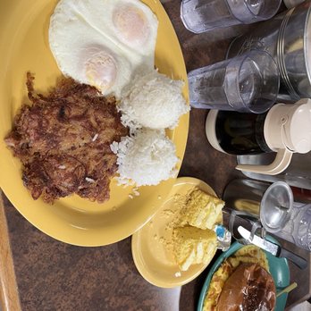 Kountry Style Kitchen Restaurant - Corned beef hash plate with corn bread. - Breakfast & Brunch Near Me - Ewa Beach, Hawaii Kountry Style Kitchen Restaurant - Corned beef hash plate with corn bread. - Breakfast & Brunch Near Me - Ewa Beach, Hawaii