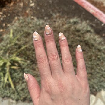 Arbor Nail Bar - Nail Salons Near Me - Austin, Texas Arbor Nail Bar - Nail Salons Near Me - Austin, Texas