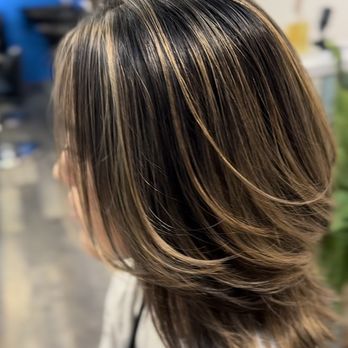 Finca Beauty Salon - Hair Stylists Near Me - Honolulu, Hawaii
