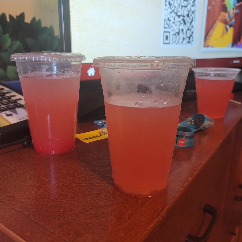 Yard House - Strawberry lemonade that is actually water with a splash of fruit punch for coloring. Taste is water. - New American Near Me - Carlsbad, California