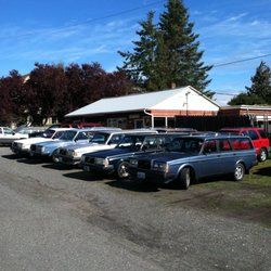 Fillmore Street Garage - We work on all makes. We specialize in pre-1993 Volvo and Volkswagen.