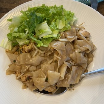 Celadon Thai Kitchen - Kua Gai - Thai Near Me - Los Angeles, California Celadon Thai Kitchen - Kua Gai - Thai Near Me - Los Angeles, California